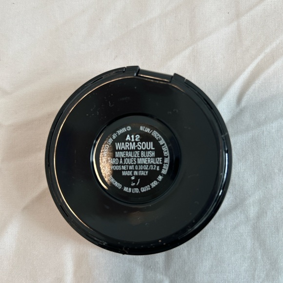 MAC Cosmetics Mineralize Blush - warm soul - Picture 2 of 3